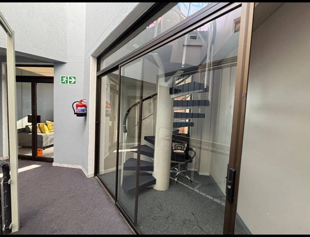 603M² OFFICE TO LET IN TYGER VALLEY